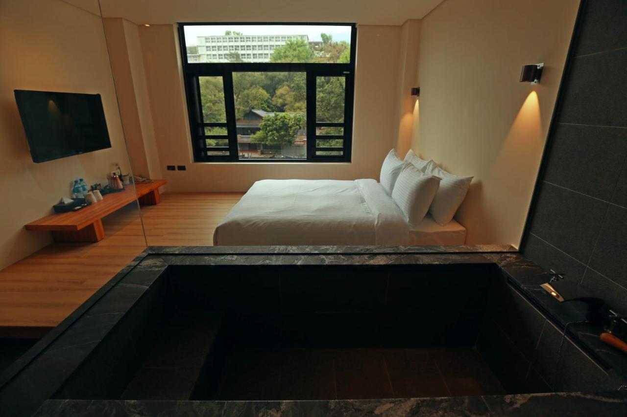 Hotel Water House à Taipei Extérieur photo
