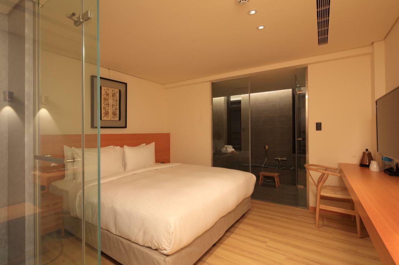 Hotel Water House à Taipei Extérieur photo