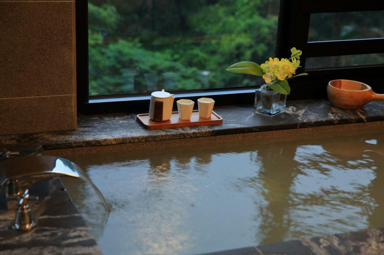 Hotel Water House à Taipei Extérieur photo