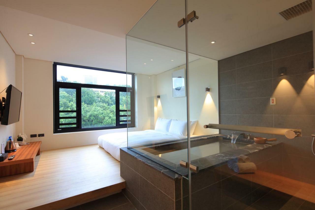 Hotel Water House à Taipei Extérieur photo